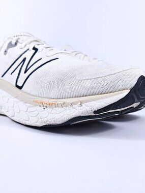 New Balance Kaiha Road Mens 13 Wide Cushion Road Running Shoes White Fresh Foam
